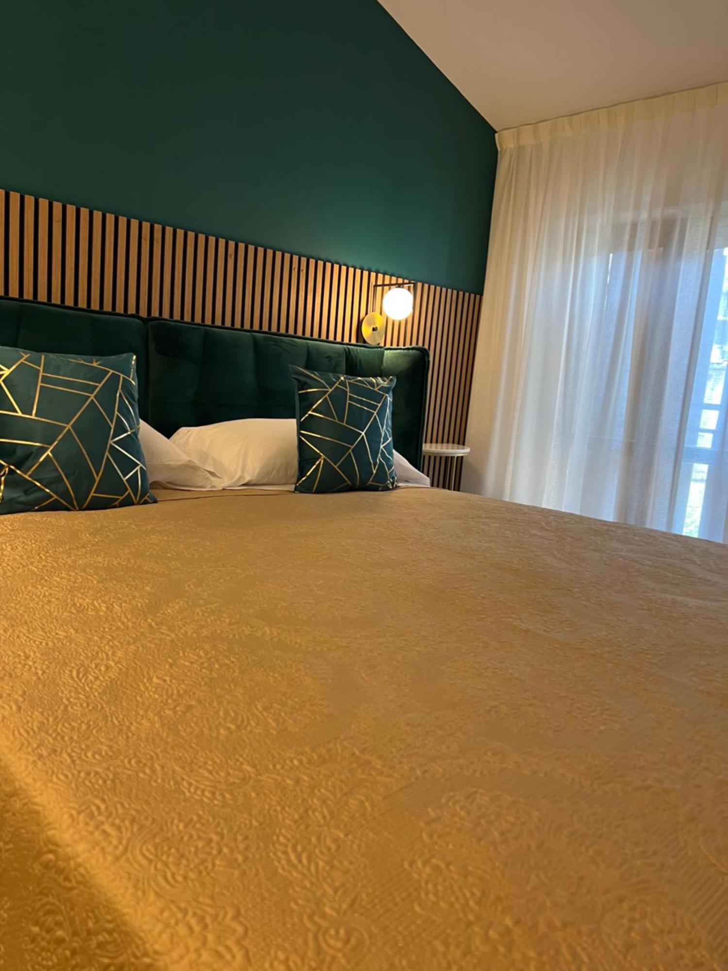 Loft Sirmione Apartment Bagian luar foto