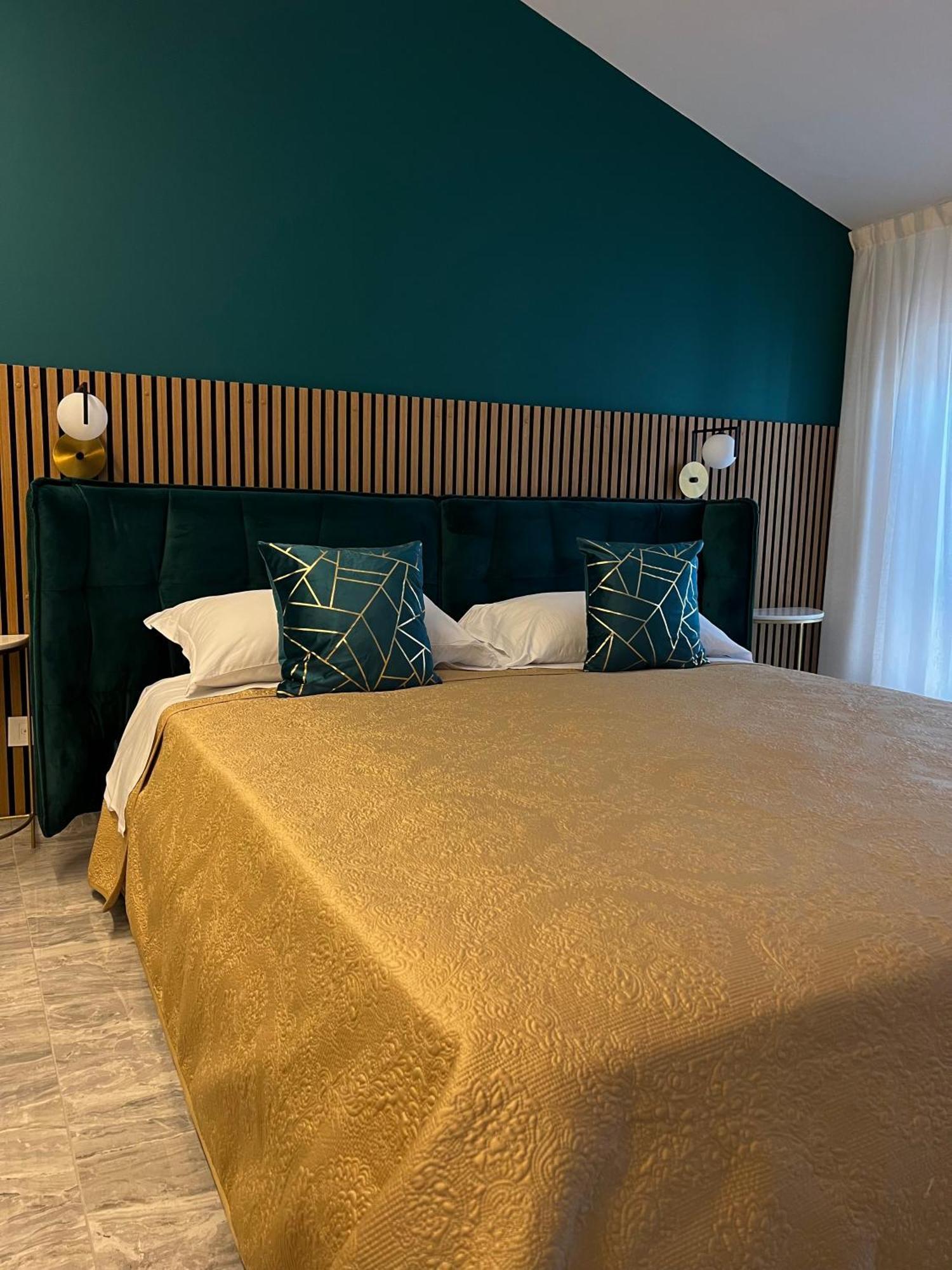 Loft Sirmione Apartment Bagian luar foto