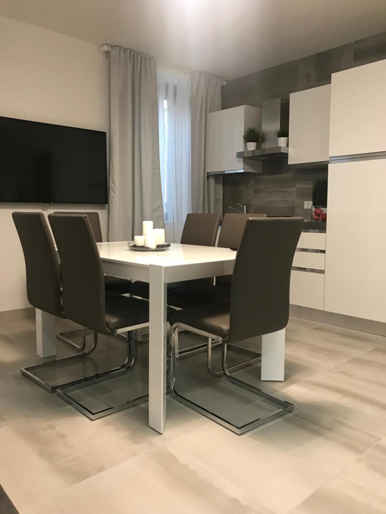 Loft Sirmione Apartment Bagian luar foto