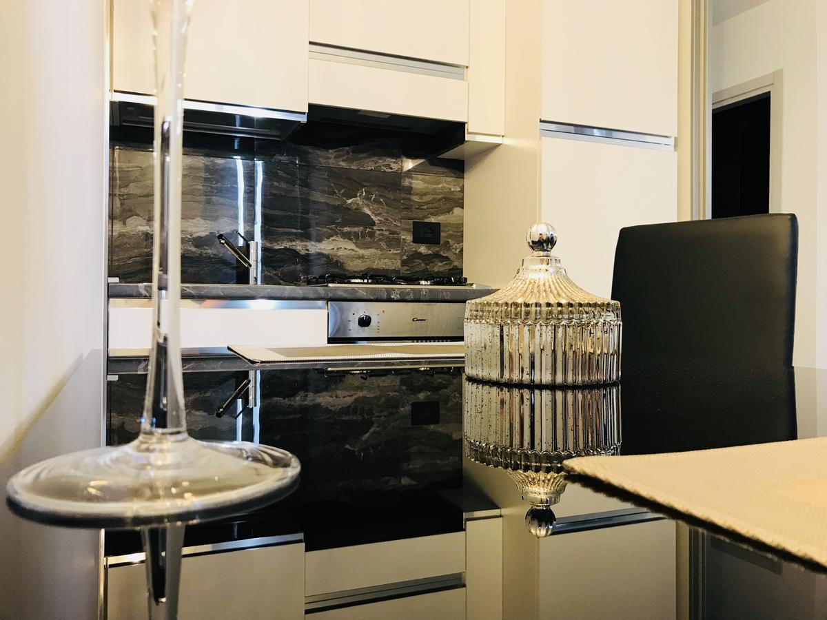 Loft Sirmione Apartment Bagian luar foto
